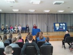 Dziewczyny kontra chlopaki - 12